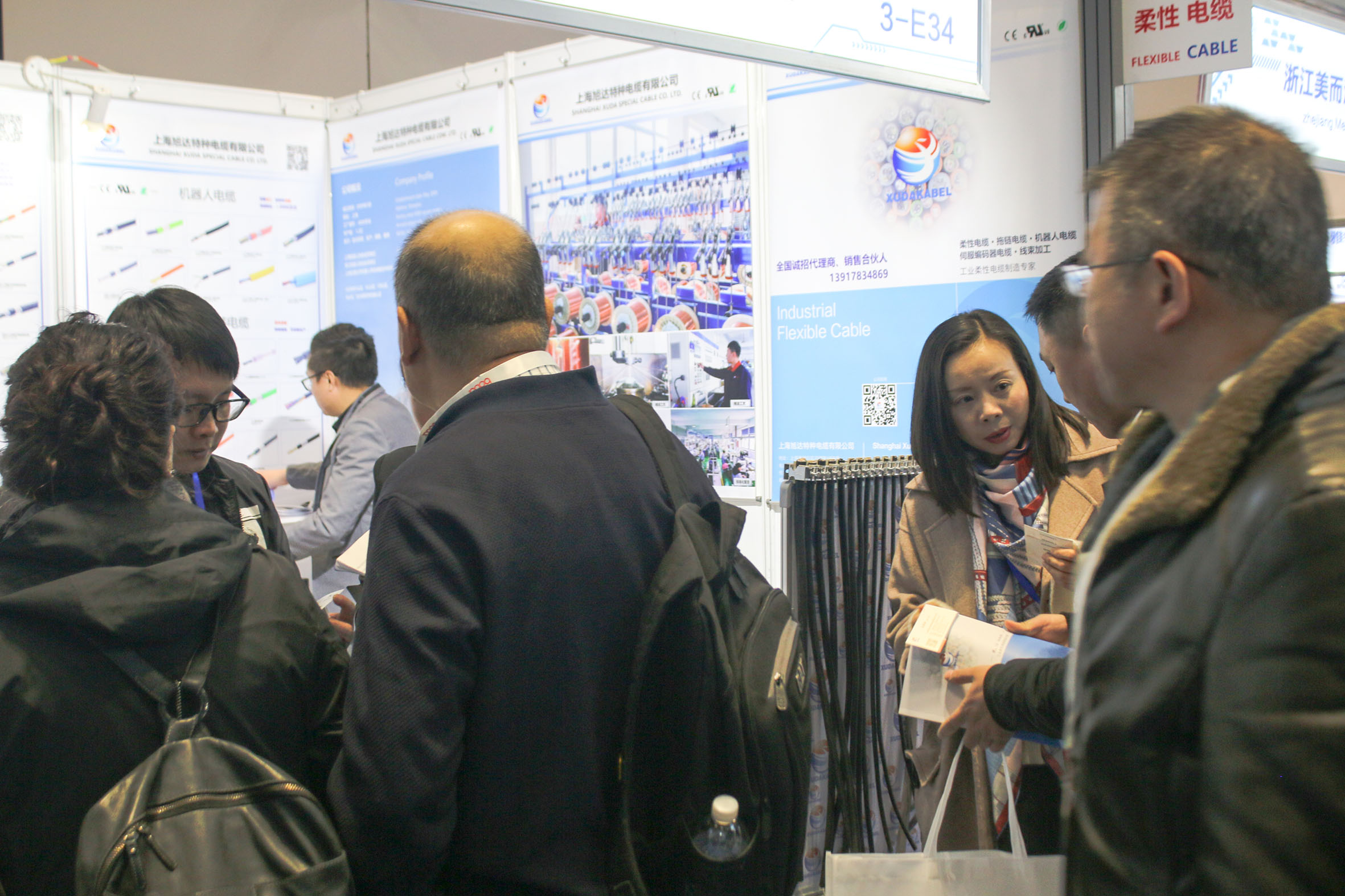 IMG_7021-11.jpg IMG_7021-11.jpg